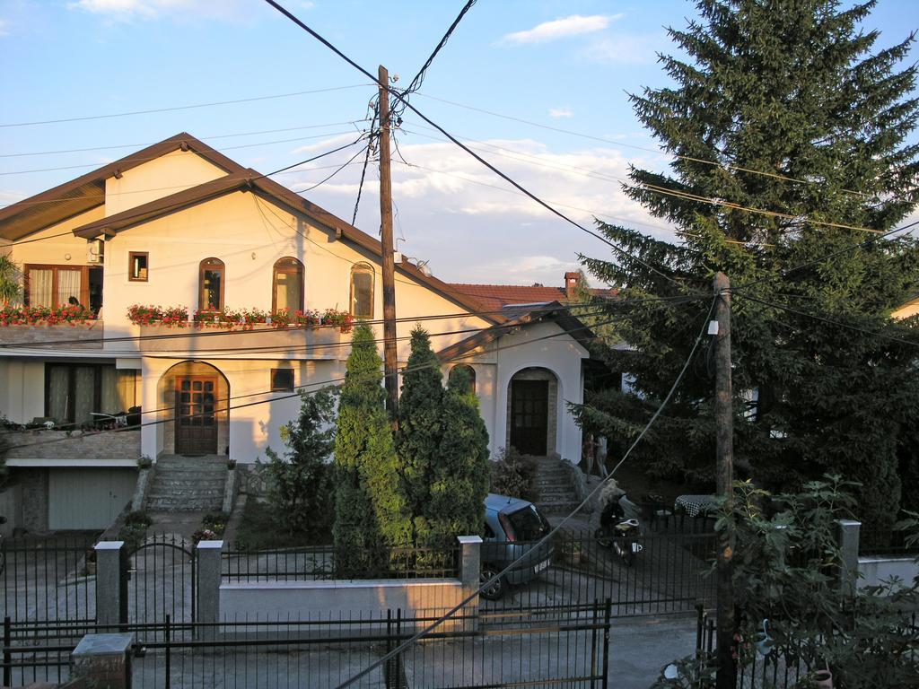 Ivan Apartment Скоп'є Екстер'єр фото